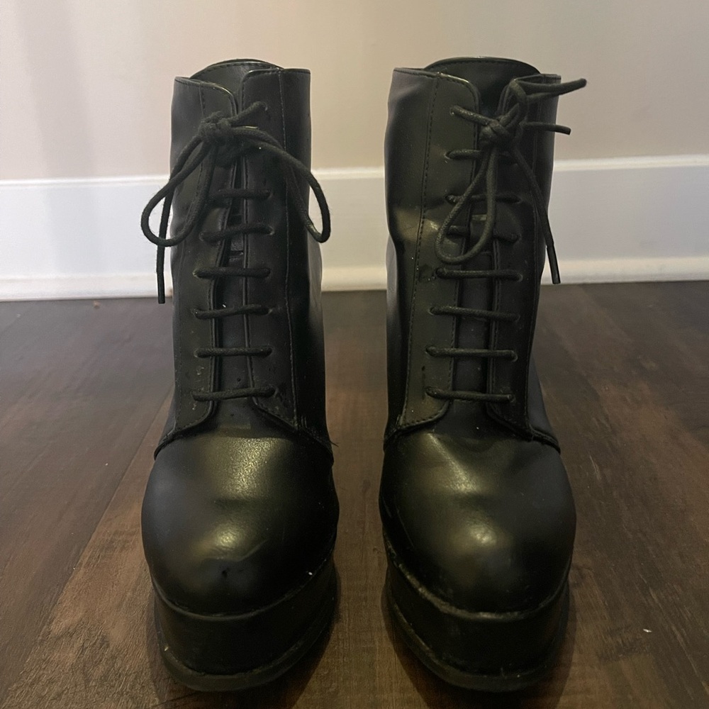 H&M Black Lace-Up Platform Ankle Boots